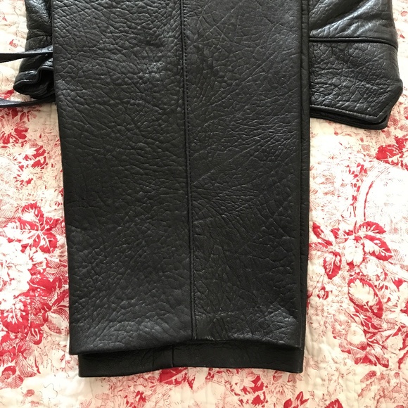BLACK NATURAL GRAIN COWHIDE LEATHER PANTS - Picture 10 of 12